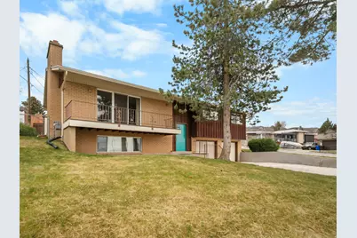 994 Deborah Dr, Bountiful, UT 84010 - Photo 2