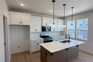 3643 N Eagle Dr, Eagle Mountain, UT 84005 - Photo 2