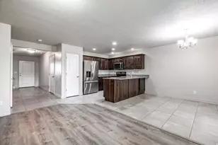 690 N 1775 W, West Point, UT 84015 - Photo 8