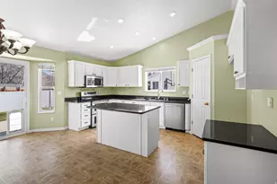 154 N 2560 W, Provo, UT 84601 - Photo 12