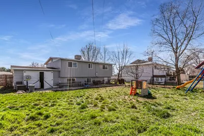 220 W 590 N, Layton, UT 84041 - Photo 20