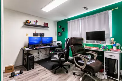 220 W 590 N, Layton, UT 84041 - Photo 16