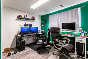 220 W 590 N, Layton, UT 84041 - Photo 16