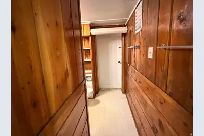 602 E 300 S, Salt Lake City, UT 84102 - Photo 48