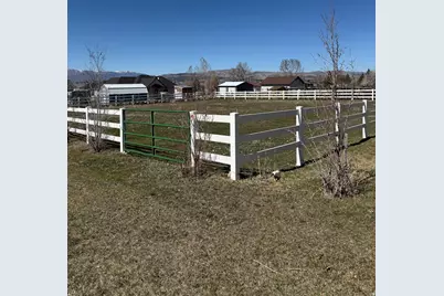 591 E 300 S, Mount Pleasant, UT 84647 - Photo 4