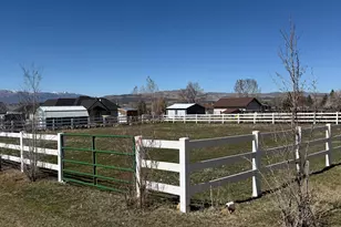 591 E 300 S, Mount Pleasant, UT 84647 - Photo 4