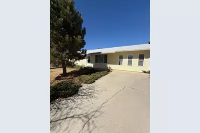 591 E 300 S, Mount Pleasant, UT 84647 - Photo 2