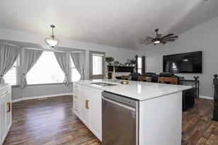 13830 S Little Water Peak Dr, Riverton, UT 84096 - Photo 20