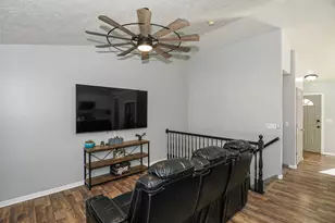 13830 S Little Water Peak Dr, Riverton, UT 84096 - Photo 16