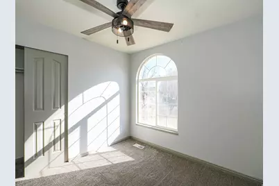 13830 S Little Water Peak Dr, Riverton, UT 84096 - Photo 32