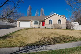 13830 S Little Water Peak Dr, Riverton, UT 84096 - Photo 1