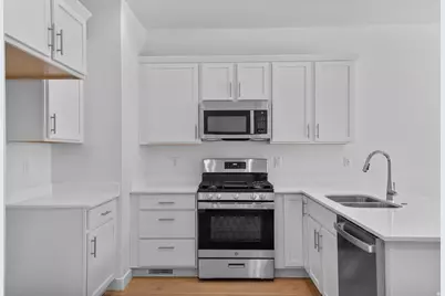 6637 N Salty Ln, Eagle Mountain, UT 84005 - Photo 6