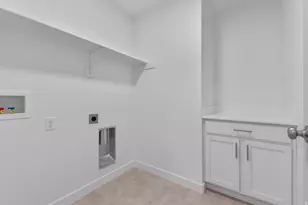 6637 N Salty Ln, Eagle Mountain, UT 84005 - Photo 10