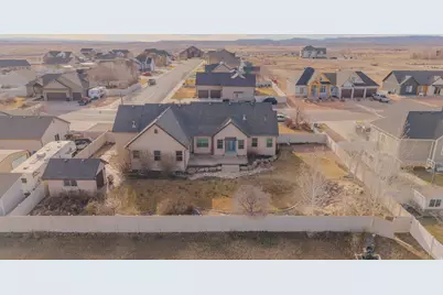 85 S Constitution Dr, Roosevelt, UT 84066 - Photo 26