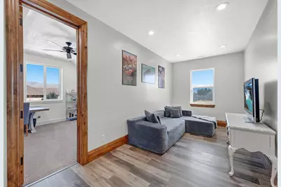 8538 N Gooseberry Dr W, Eagle Mountain, UT 84005 - Photo 30