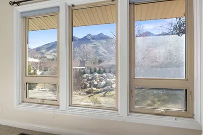 8711 S Rustler Rd, Cottonwood Heights, UT 84093 - Photo 10