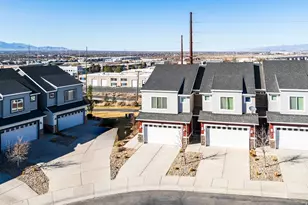 688 W Gallant Dr, Bluffdale, UT 84065 - Photo 22