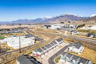 688 W Gallant Dr, Bluffdale, UT 84065 - Photo 18