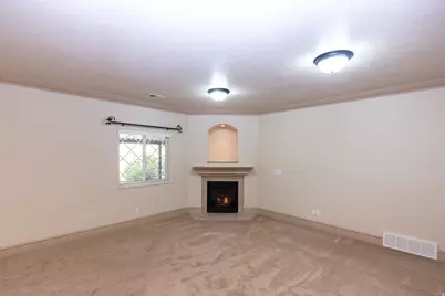 405 N Willow Ln, Providence, UT 84332 - Photo 8