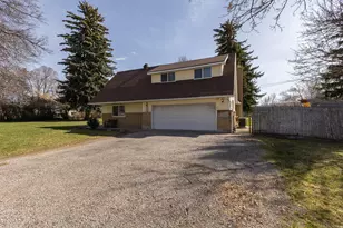 140 W 9100 S, Paradise, UT 84328 - Photo 2