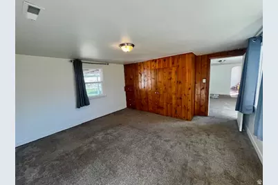 477 E 400 N, Tooele, UT 84074 - Photo 8