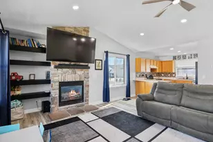 6010 W Fragrant Ln S, Herriman, UT 84096 - Photo 10