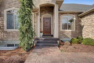 1017 E 450 S, Pleasant Grove, UT 84062 - Photo 4