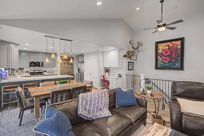 1017 E 450 S, Pleasant Grove, UT 84062 - Photo 16