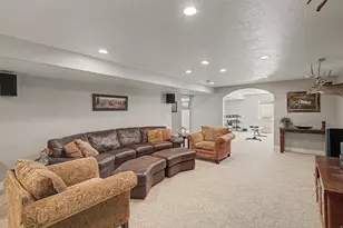 1017 E 450 S, Pleasant Grove, UT 84062 - Photo 32