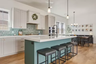 663 W Green Mountain Dr, Saint George, UT 84790 - Photo 8