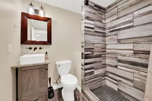 2551 E Patriot Dr, Eagle Mountain, UT 84005 - Photo 30