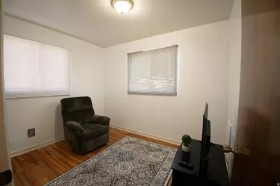 1029 Douglas St, Ogden, UT 84404 - Photo 10