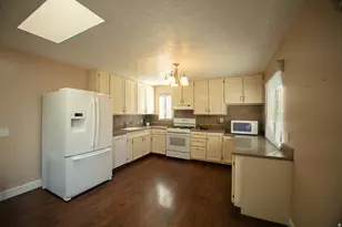 1029 Douglas St, Ogden, UT 84404 - Photo 4