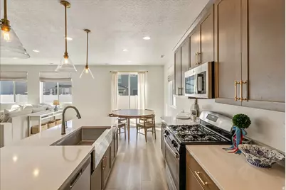 3114 S 2500 W, Syracuse, UT 84075 - Photo 10