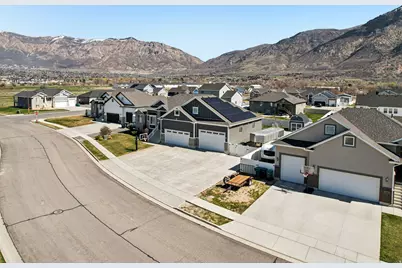 1382 N 150 E, Harrisville, UT 84404 - Photo 54