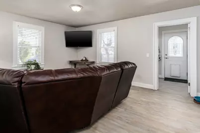 387 N 200 W, Tooele, UT 84074 - Photo 6