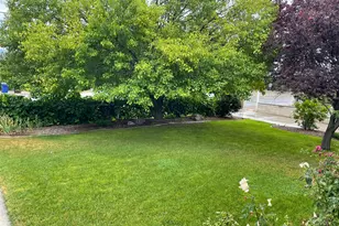 8701 S Temple Dr, West Jordan, UT 84088 - Photo 4