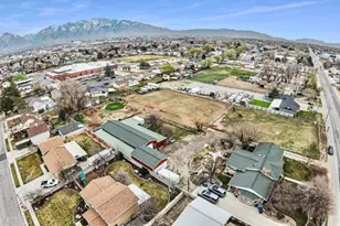 8701 S Temple Dr, West Jordan, UT 84088 - Photo 42