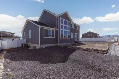 2477 N Paintbrush Dr W, Saratoga Springs, UT 84045 - Photo 32