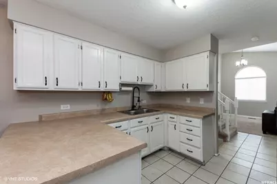 1289 W Athleen Dr S, West Jordan, UT 84084 - Photo 8