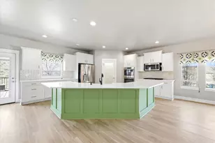 15198 S Mule Train Dr, Bluffdale, UT 84065 - Photo 6