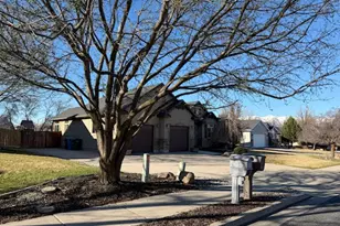 256 W 225 S, Providence, UT 84332 - Photo 4