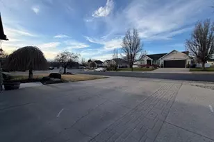 256 W 225 S, Providence, UT 84332 - Photo 6