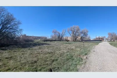 51 N 350 W, Smithfield, UT 84335 - Photo 8