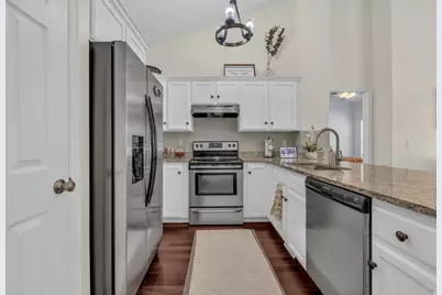 10819 S Wynview Ln W, South Jordan, UT 84095 - Photo 2