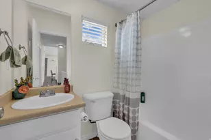 10819 S Wynview Ln W, South Jordan, UT 84095 - Photo 18