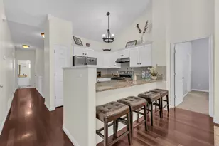 10819 S Wynview Ln W, South Jordan, UT 84095 - Photo 12