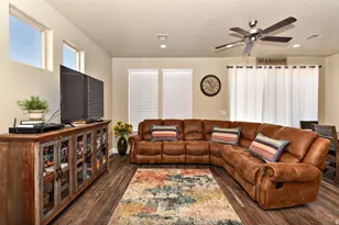 1622 W Canyon Tree Dr, Saint George, UT 84770 - Photo 4