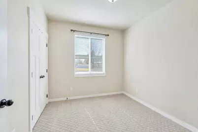 282 W 605 N #A, Centerville, UT 84014 - Photo 16