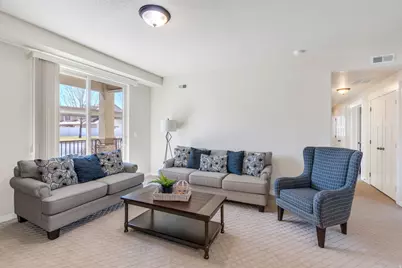 282 W 605 N #A, Centerville, UT 84014 - Photo 2